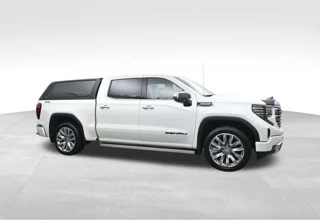 2024 GMC Sierra 1500 4WD Crew Cab Short Box Denali