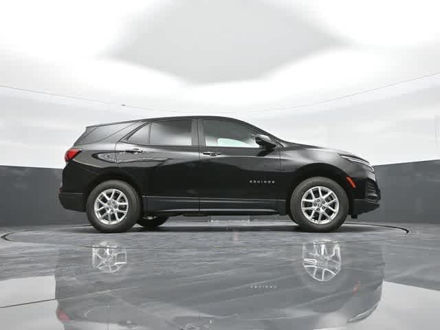 2023 Chevrolet Equinox AWD LS