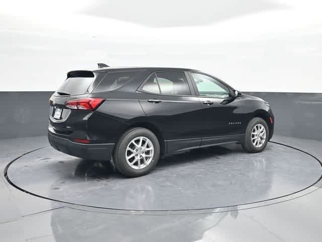 2023 Chevrolet Equinox AWD LS