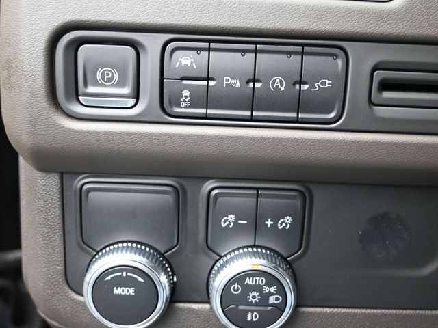 2021 GMC Yukon XL 2WD SLT