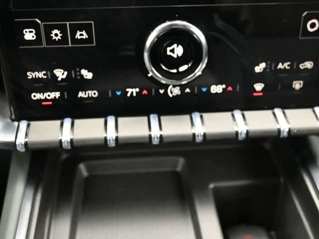 2026 GMC Acadia AT4 AWD