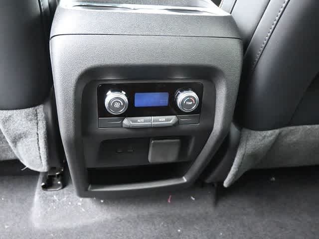 2026 GMC Acadia AT4 AWD