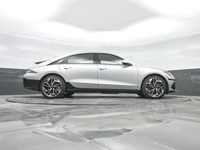 2025 Hyundai IONIQ 6 Limited