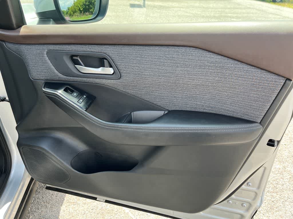 2023 Nissan Rogue SV Intelligent AWD