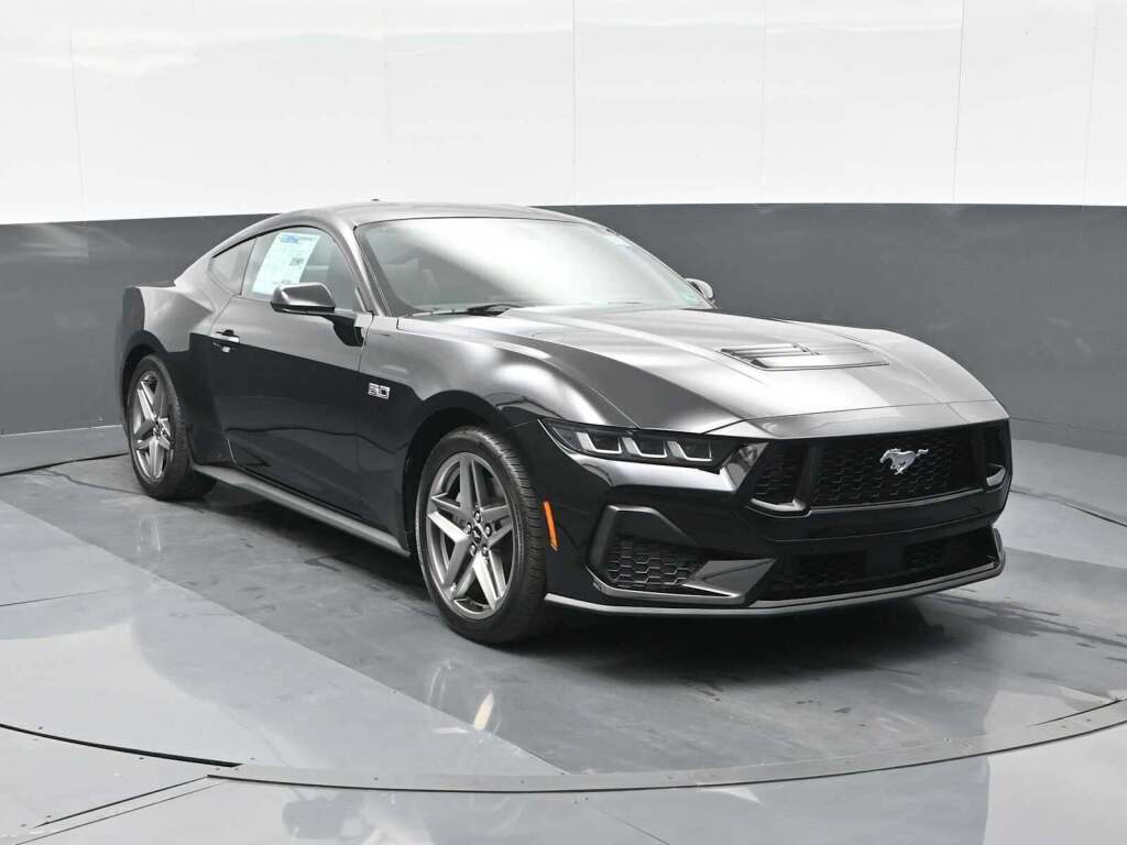 2025 Ford Mustang GT Fastback