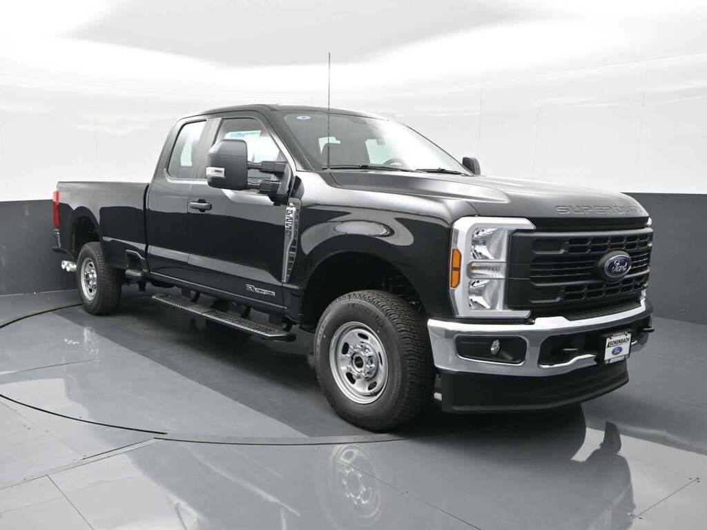 2025 Ford F-250 XL