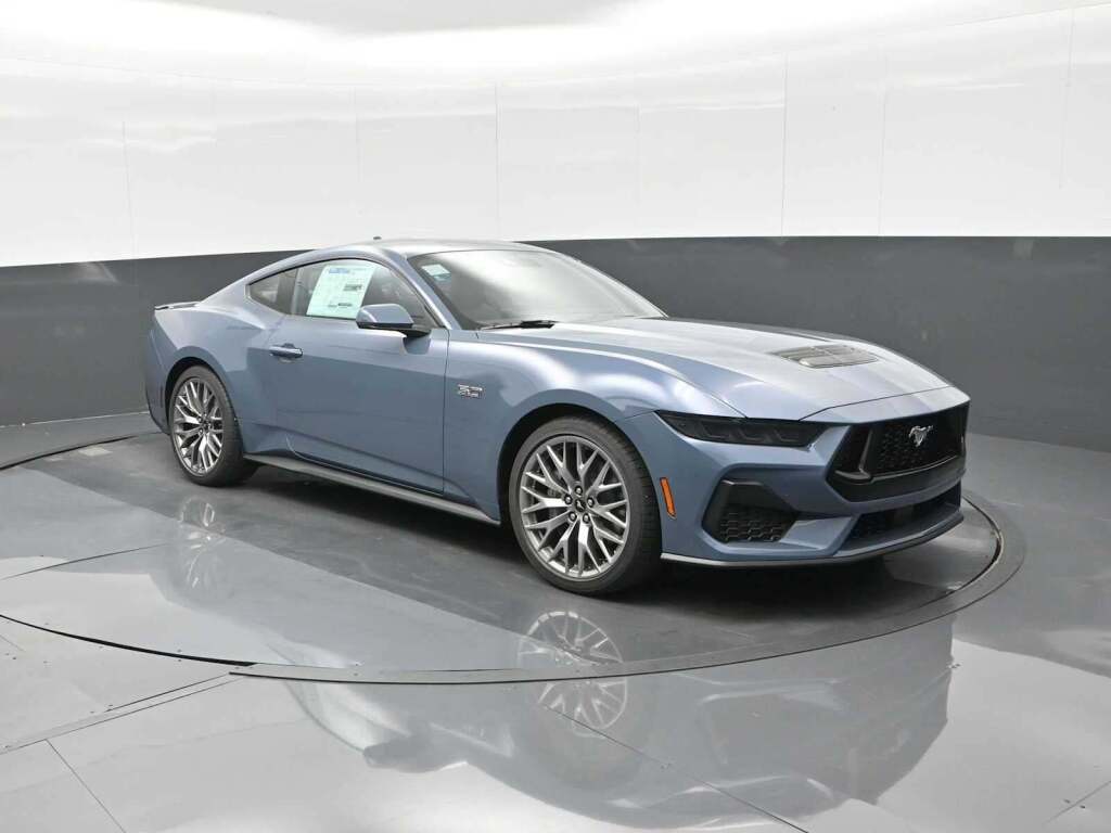 2025 Ford Mustang GT Premium Fastback