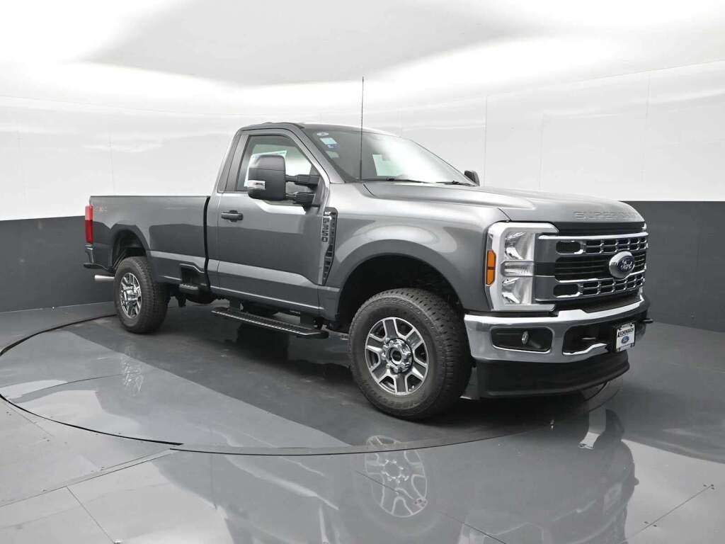 2025 Ford F-350 XLT