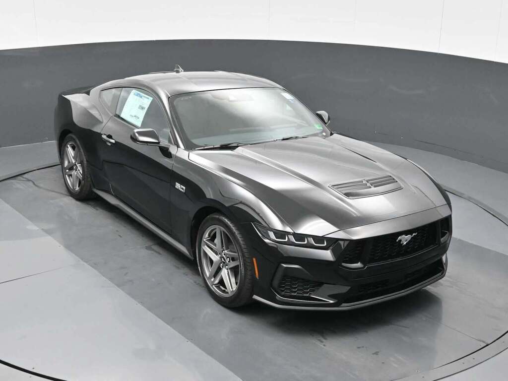 2025 Ford Mustang GT Fastback