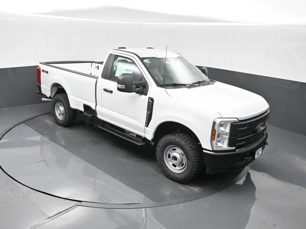 2025 Ford F-250 XL