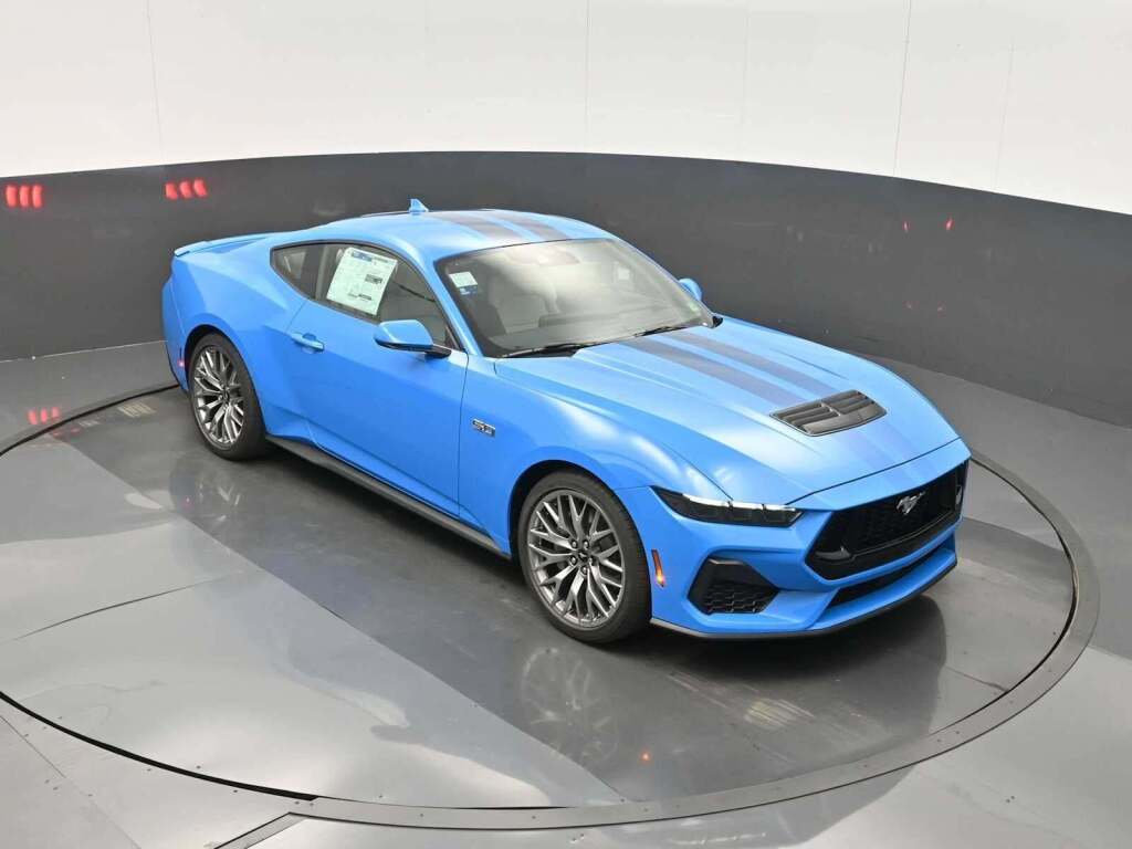 2025 Ford Mustang GT Premium Fastback