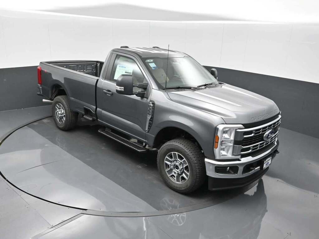 2025 Ford F-350 XLT