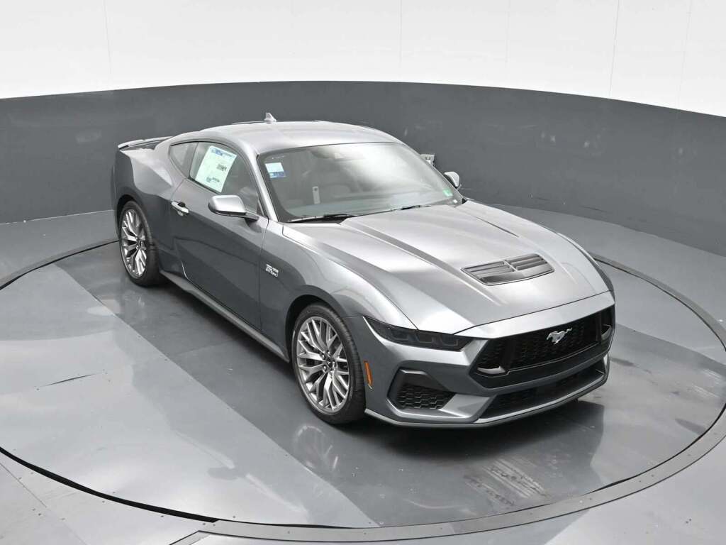 2025 Ford Mustang GT Premium Fastback