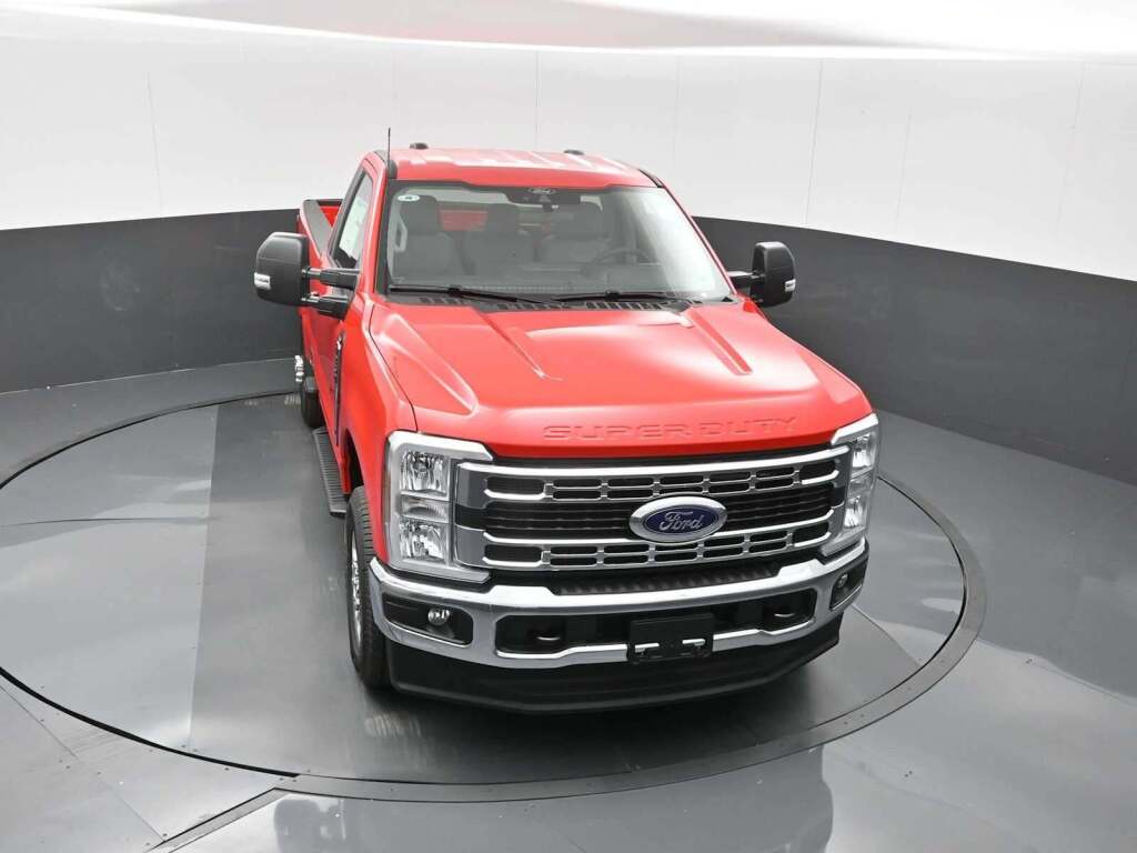 2025 Ford F-350 XLT