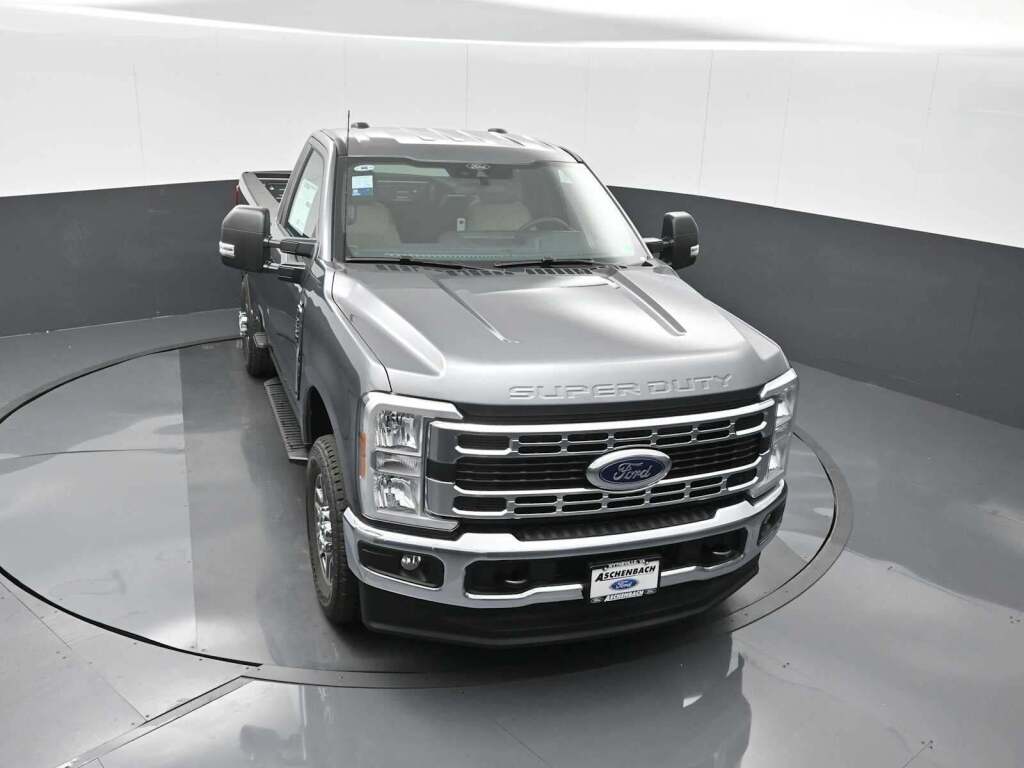 2025 Ford F-350 XLT