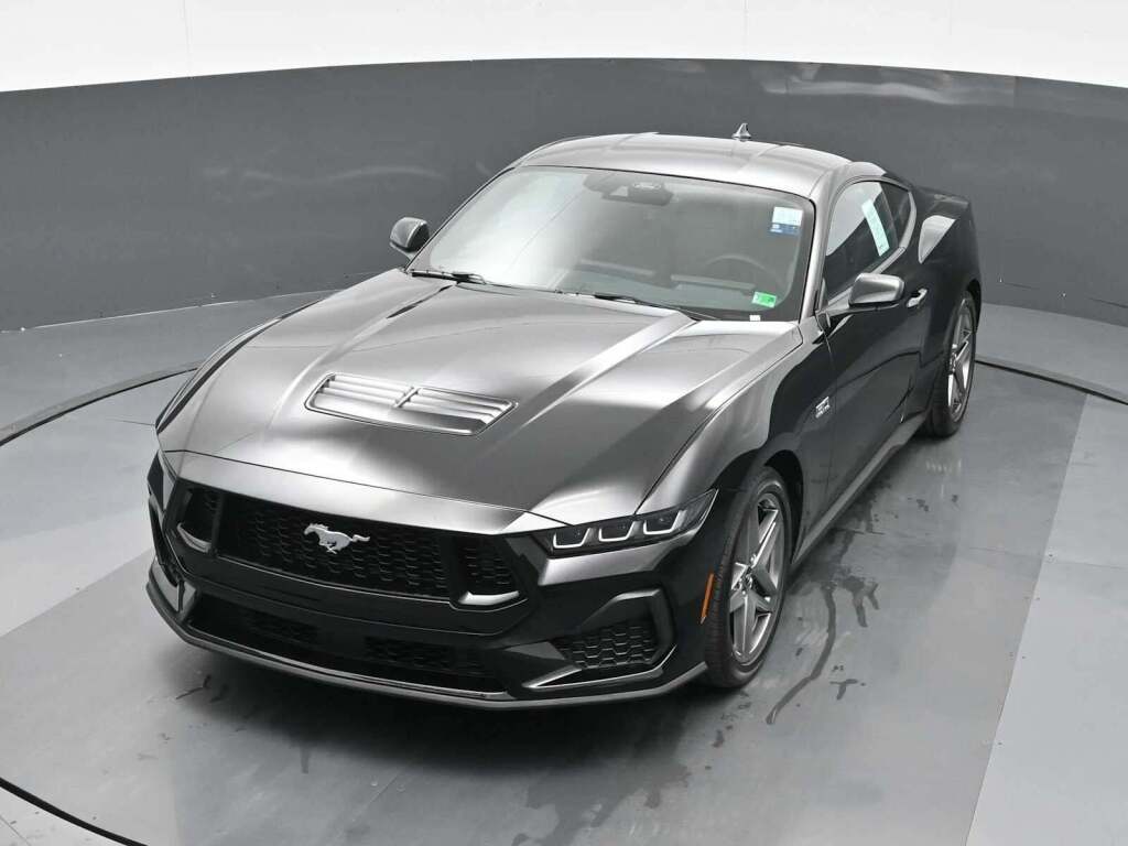 2025 Ford Mustang GT Fastback