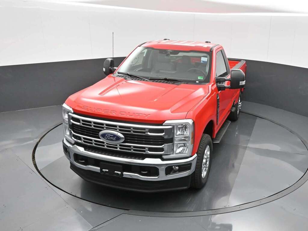 2025 Ford F-350 XLT