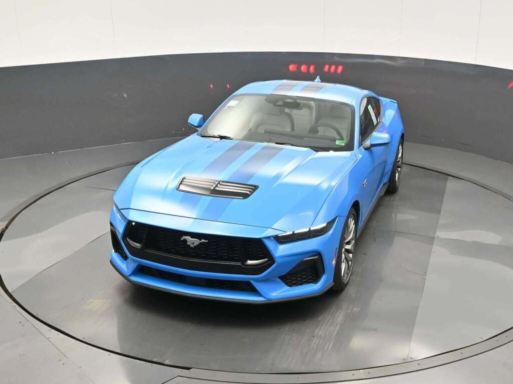 2025 Ford Mustang GT Premium Fastback