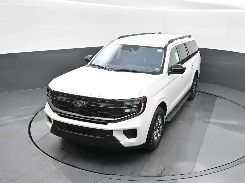 2025 Ford Expedition Active MAX