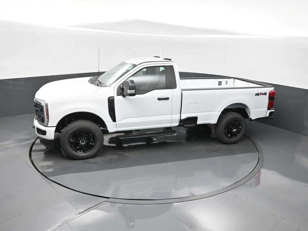2025 Ford F-350 XL