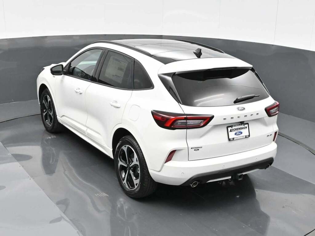 2024 Ford Escape ST-Line Select