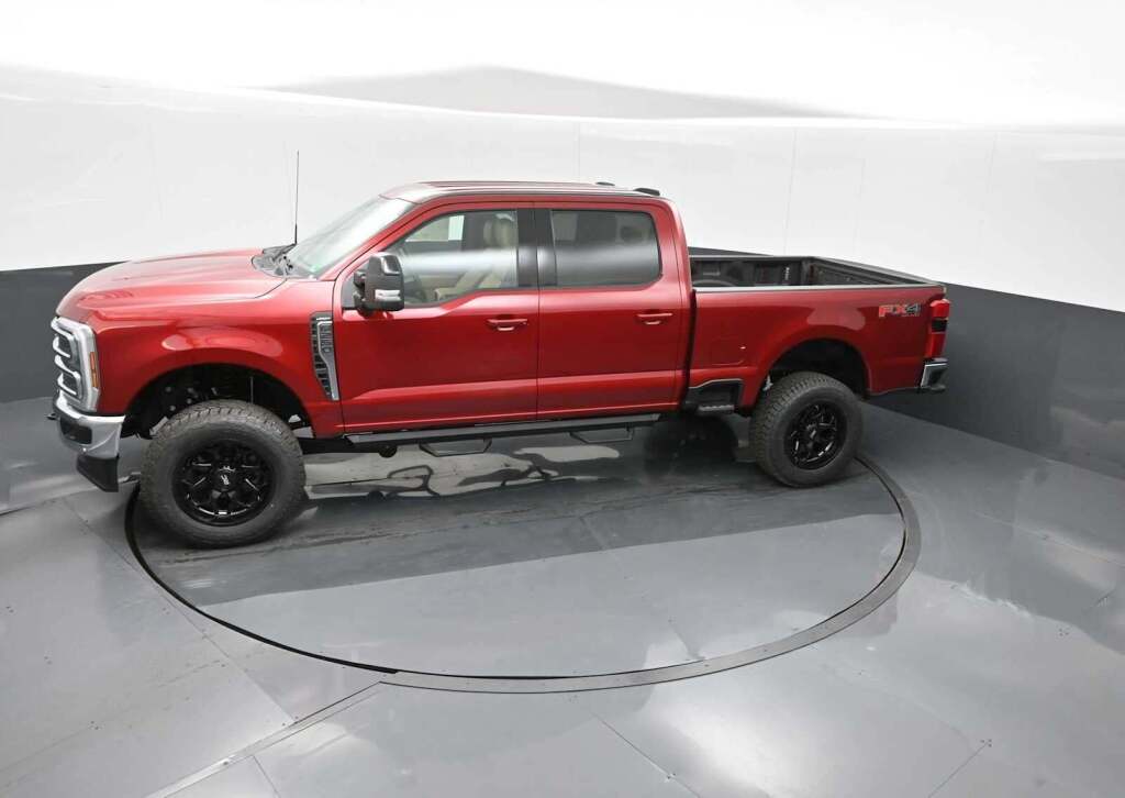 2025 Ford F-250 LARIAT
