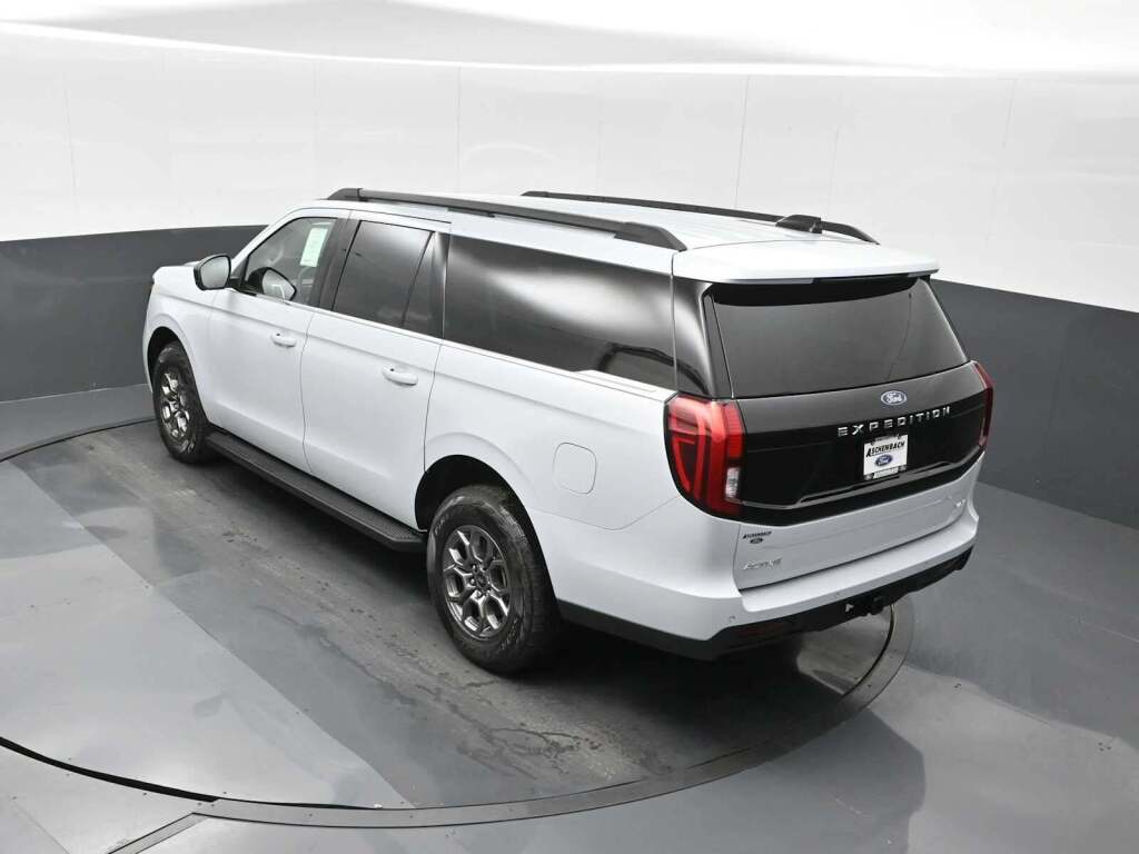 2025 Ford Expedition Active MAX