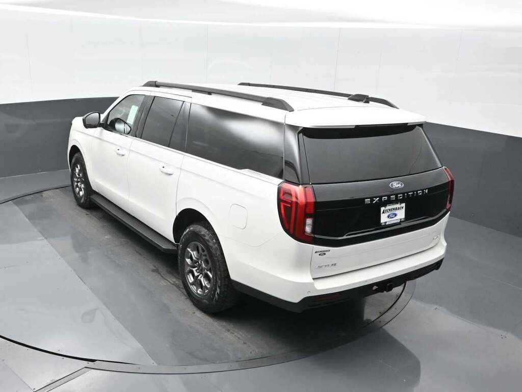 2025 Ford Expedition Active MAX