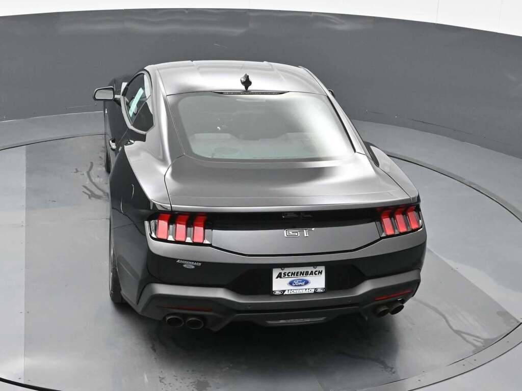 2025 Ford Mustang GT Fastback