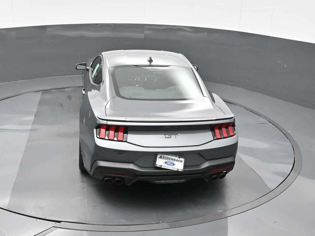 2025 Ford Mustang GT Premium Fastback
