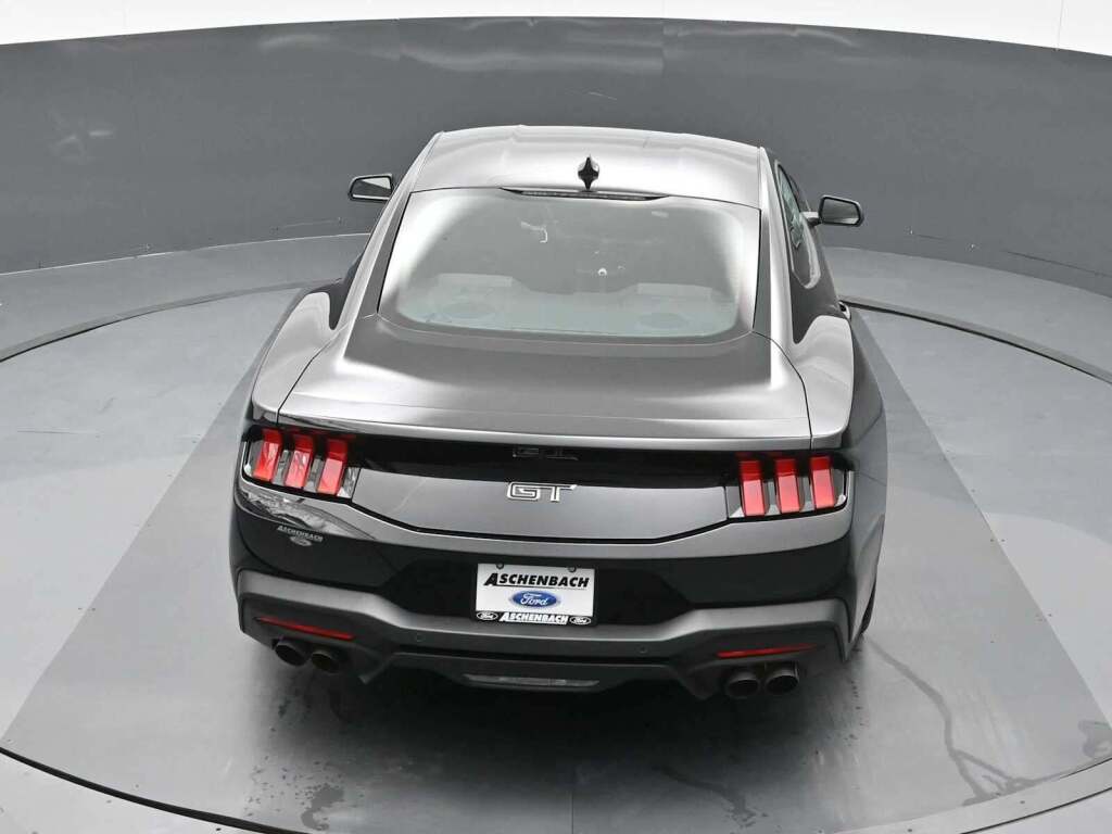2025 Ford Mustang GT Fastback