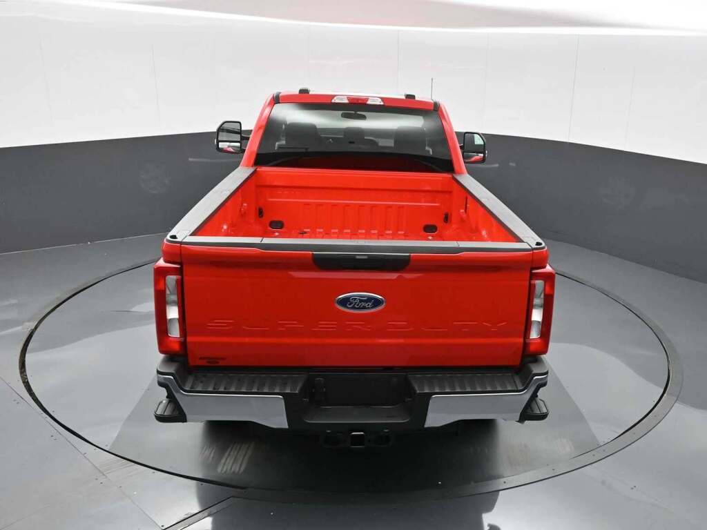 2025 Ford F-350 XLT