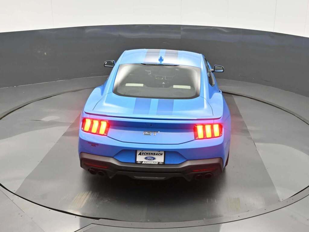 2025 Ford Mustang GT Premium Fastback