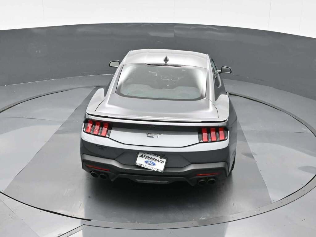 2025 Ford Mustang GT Premium Fastback