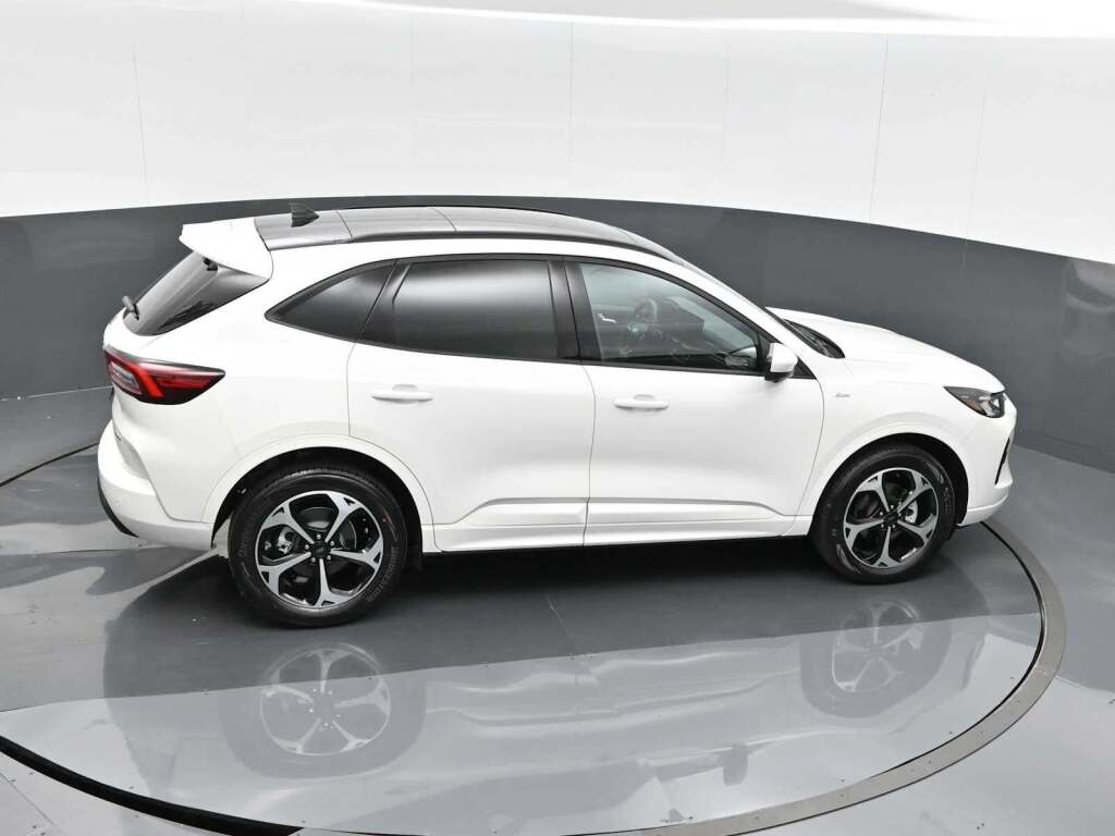 2024 Ford Escape ST-Line Select
