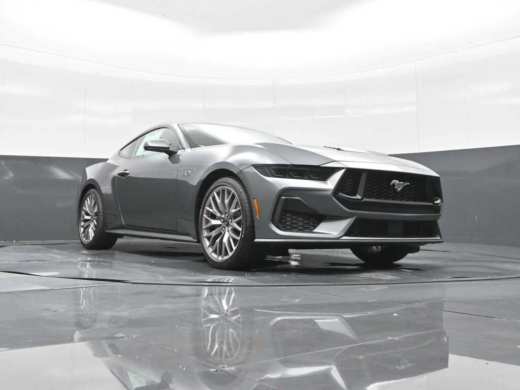 2025 Ford Mustang GT Premium Fastback