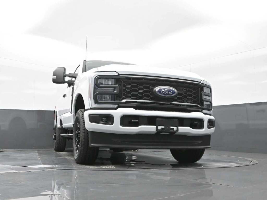 2025 Ford F-350 XL