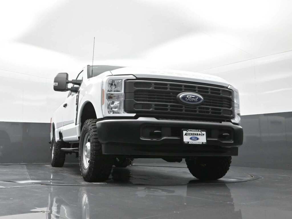 2025 Ford F-250 XL