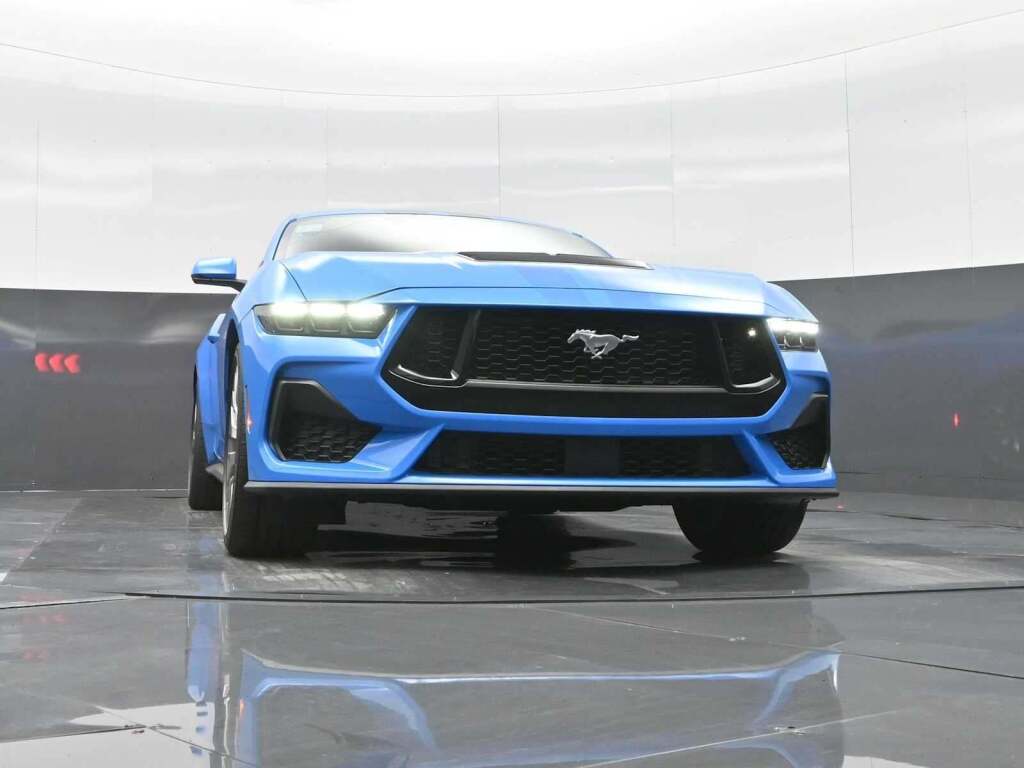 2025 Ford Mustang GT Premium Fastback
