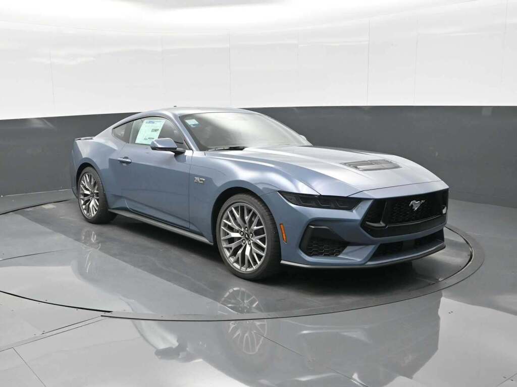 2025 Ford Mustang GT Premium Fastback