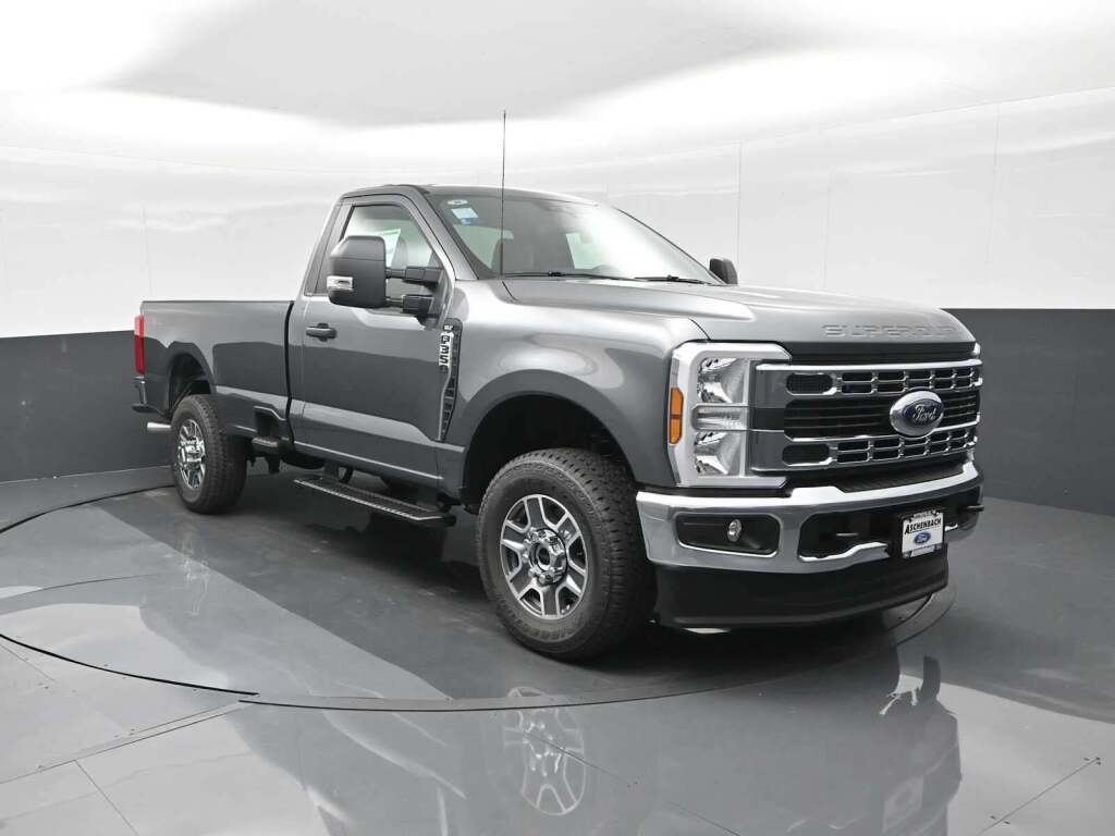 2025 Ford F-350 XLT