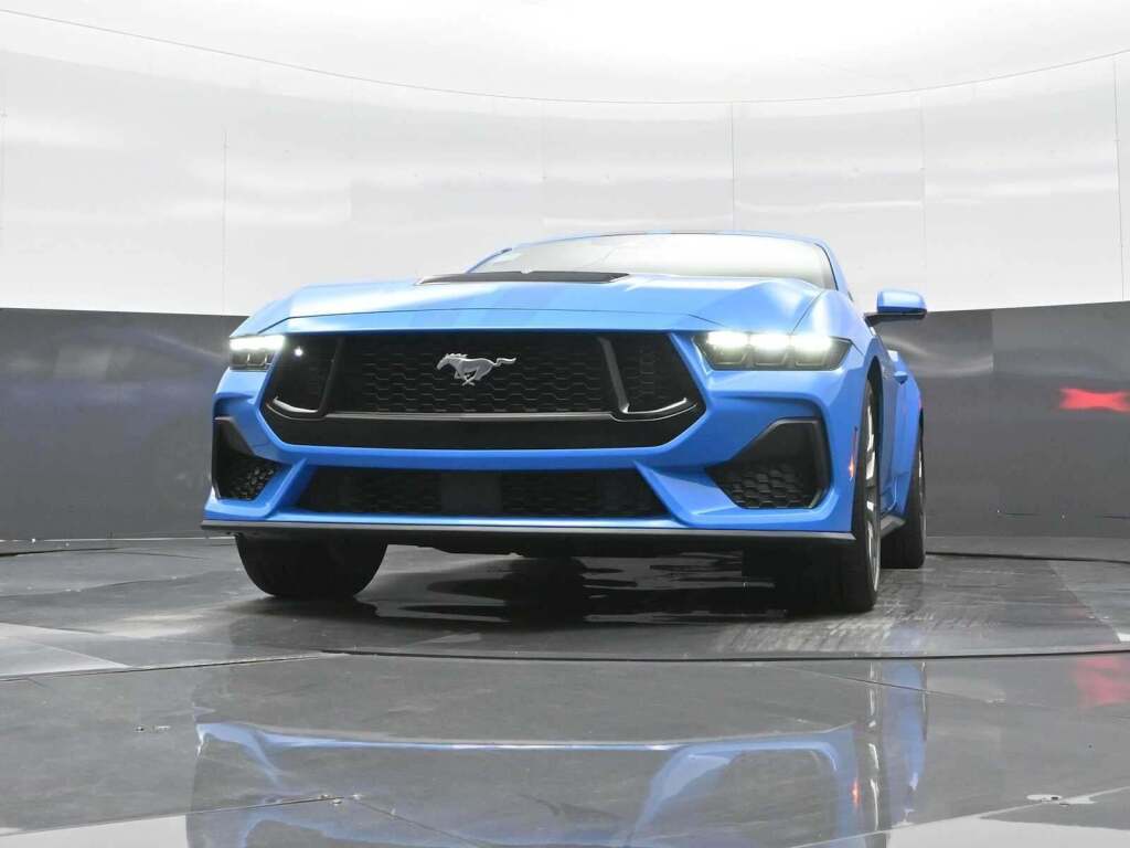 2025 Ford Mustang GT Premium Fastback