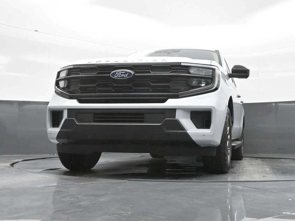 2025 Ford Expedition Active MAX
