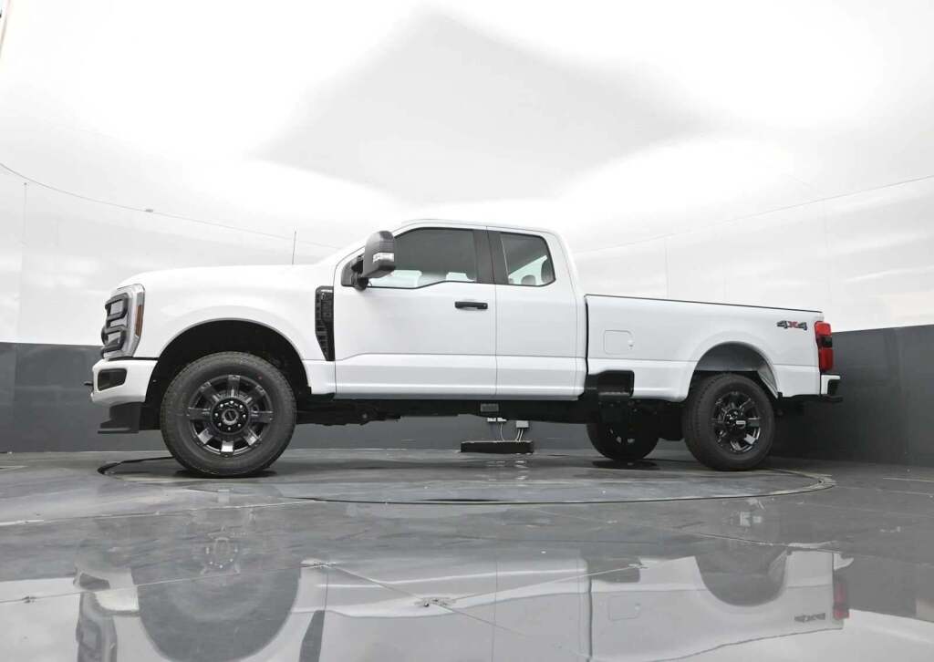 2025 Ford F-350 XL