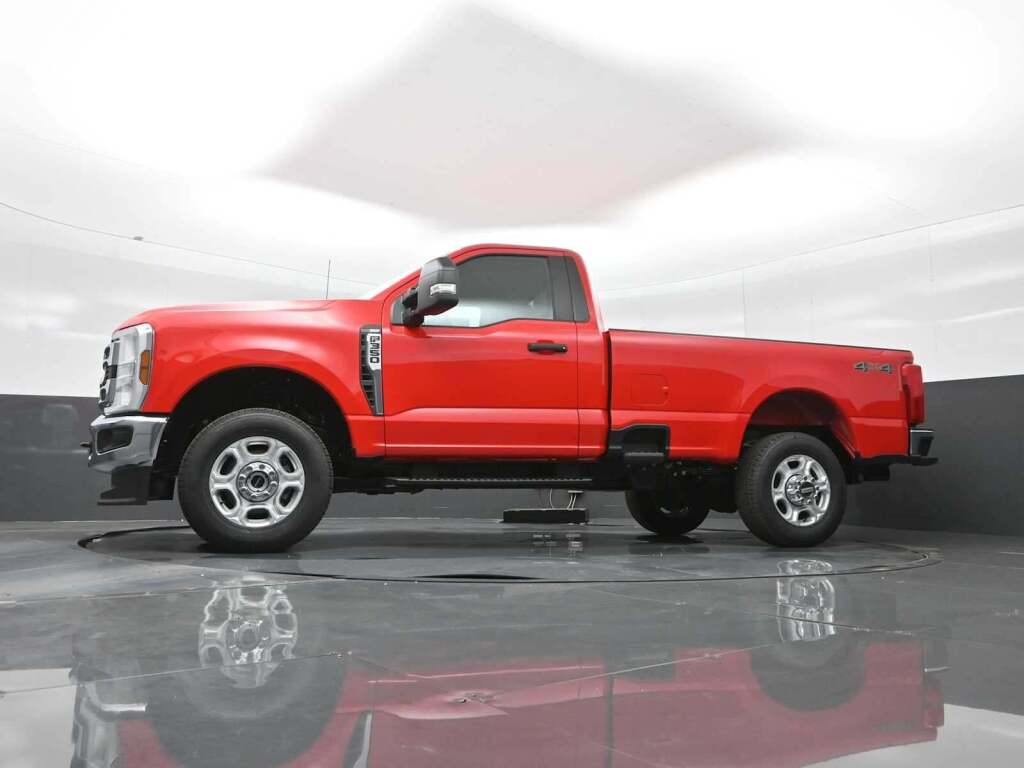 2025 Ford F-350 XLT