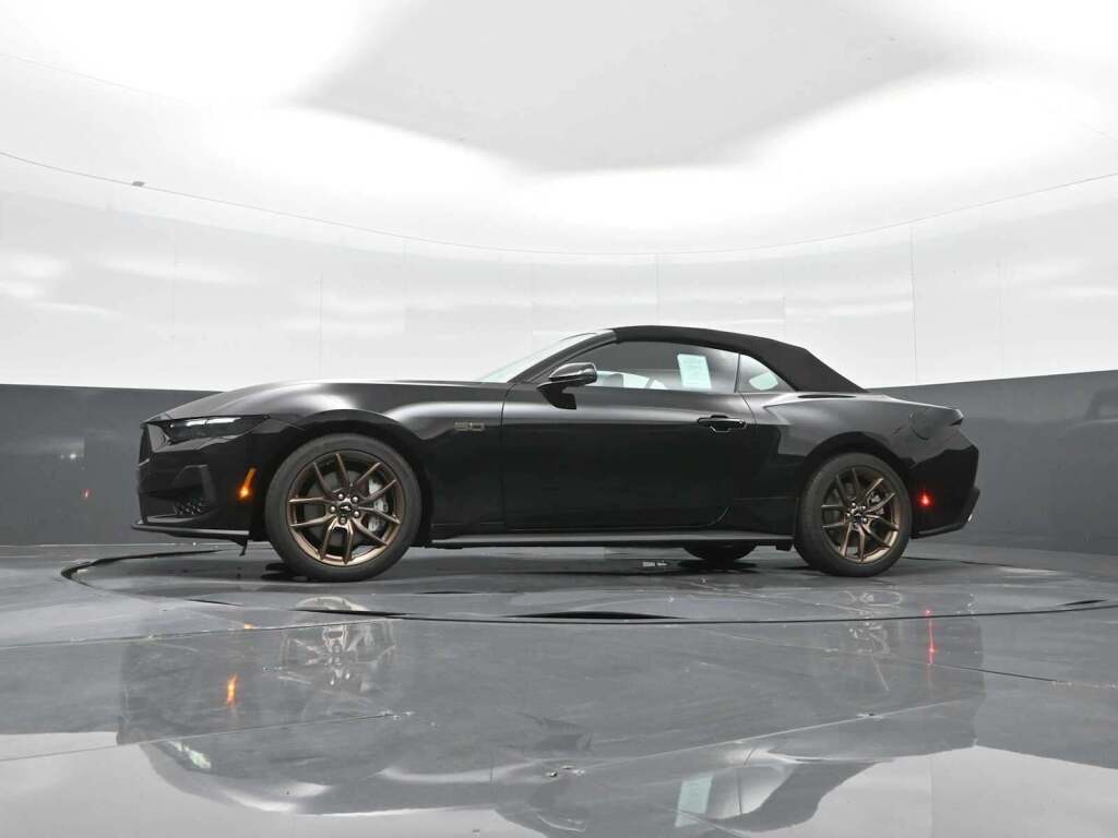 2025 Ford Mustang GT Premium Convertible