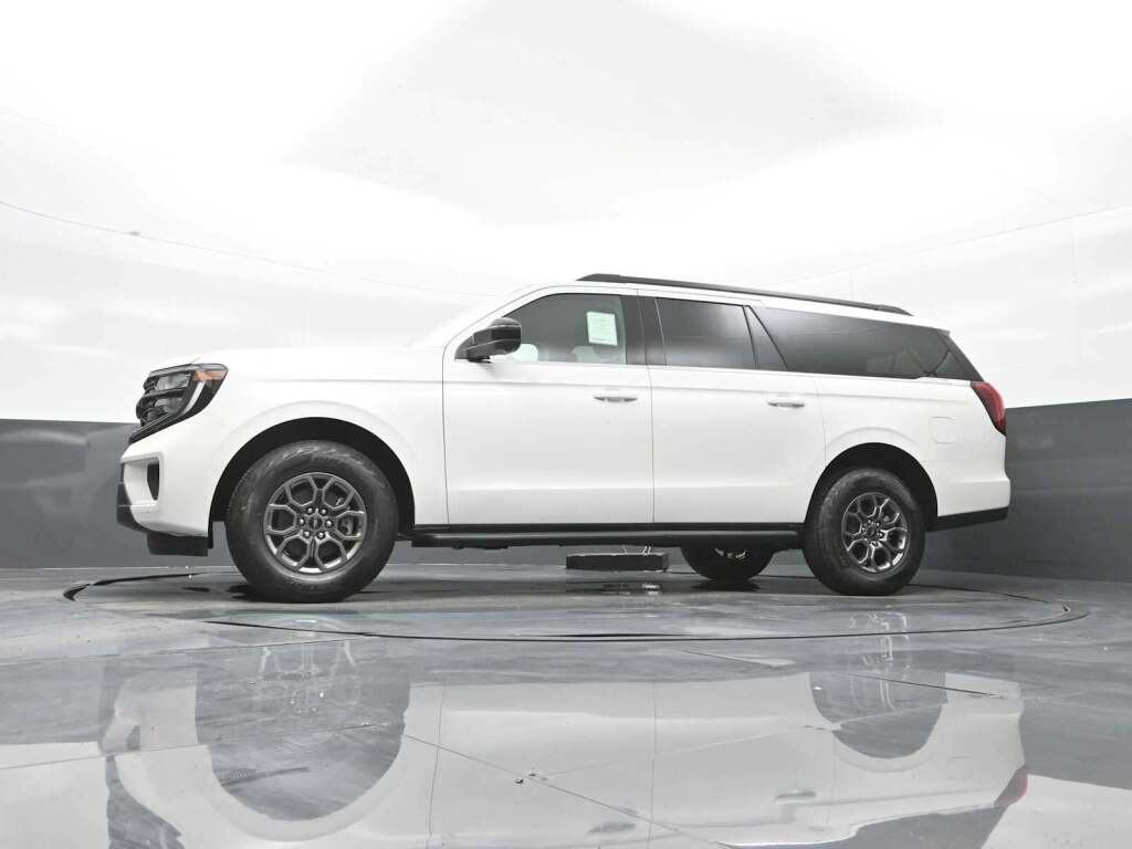 2025 Ford Expedition Active MAX