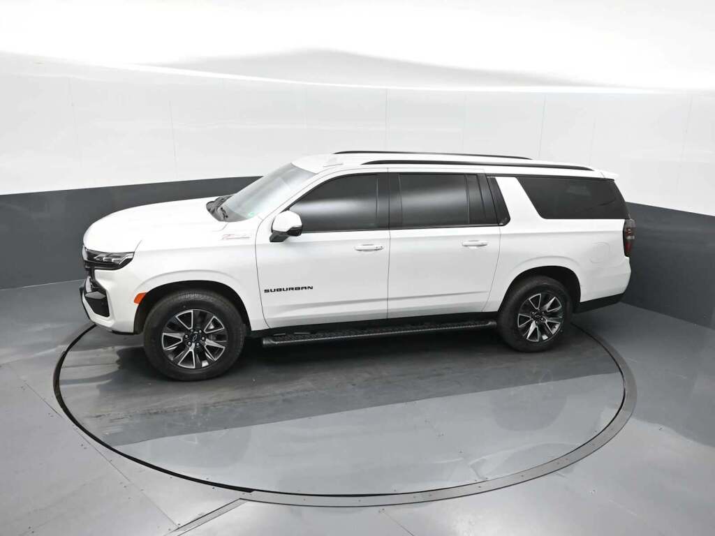 2023 Chevrolet Suburban Z71