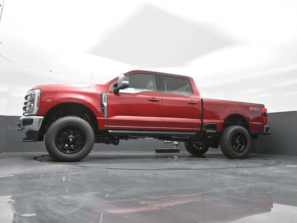 2025 Ford F-250 LARIAT