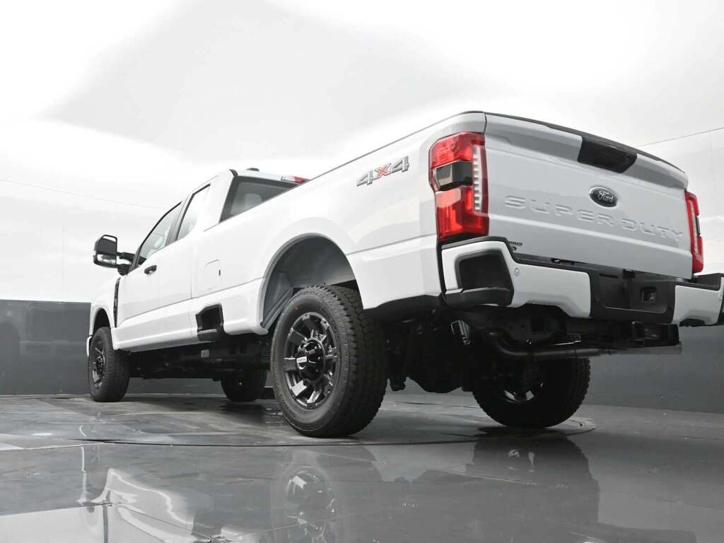 2025 Ford F-350 XL